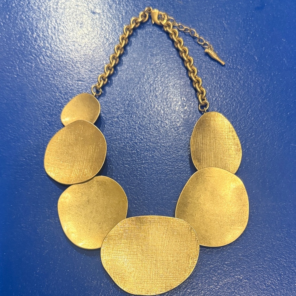 Chloe + Isabel Gold Textured Necklace